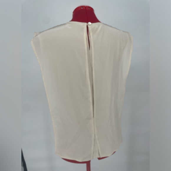 Vintage Silk Cream Layered Sleeveless Blouse - Picture 5 of 11